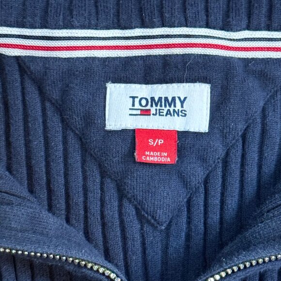Tommy Jeans Ribbed Quarter/Half Zip Sweater - Picture 4 of 4
